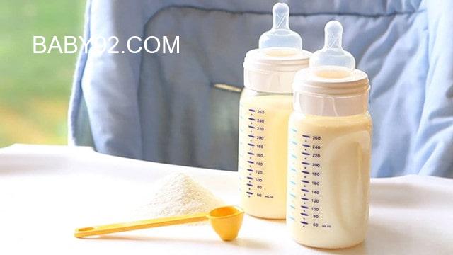 纯母乳喂养3个月宝宝鹅口疮